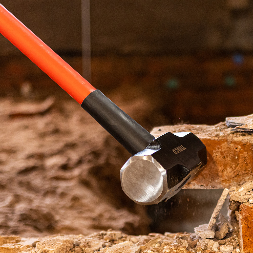 Sledgehammer 10lb - lifestyle