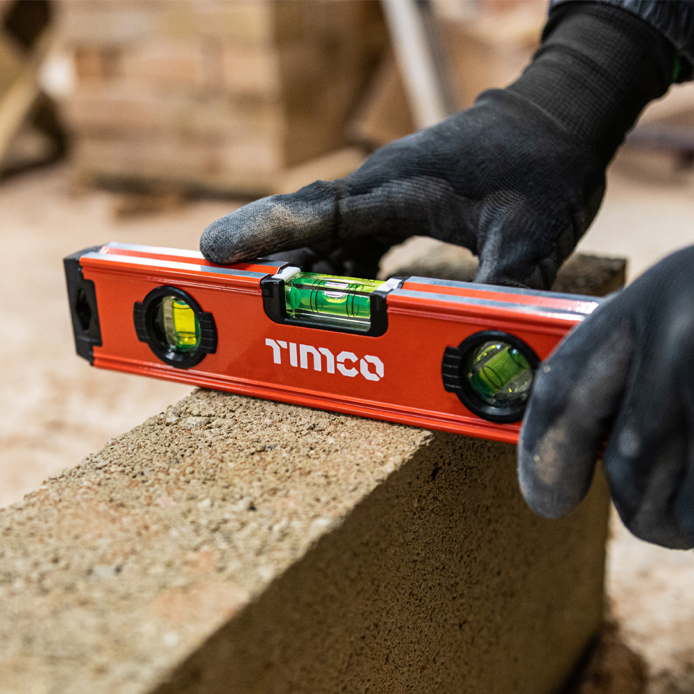 Toolbox Spirit Level - Aluminium 225mm - lifestyle