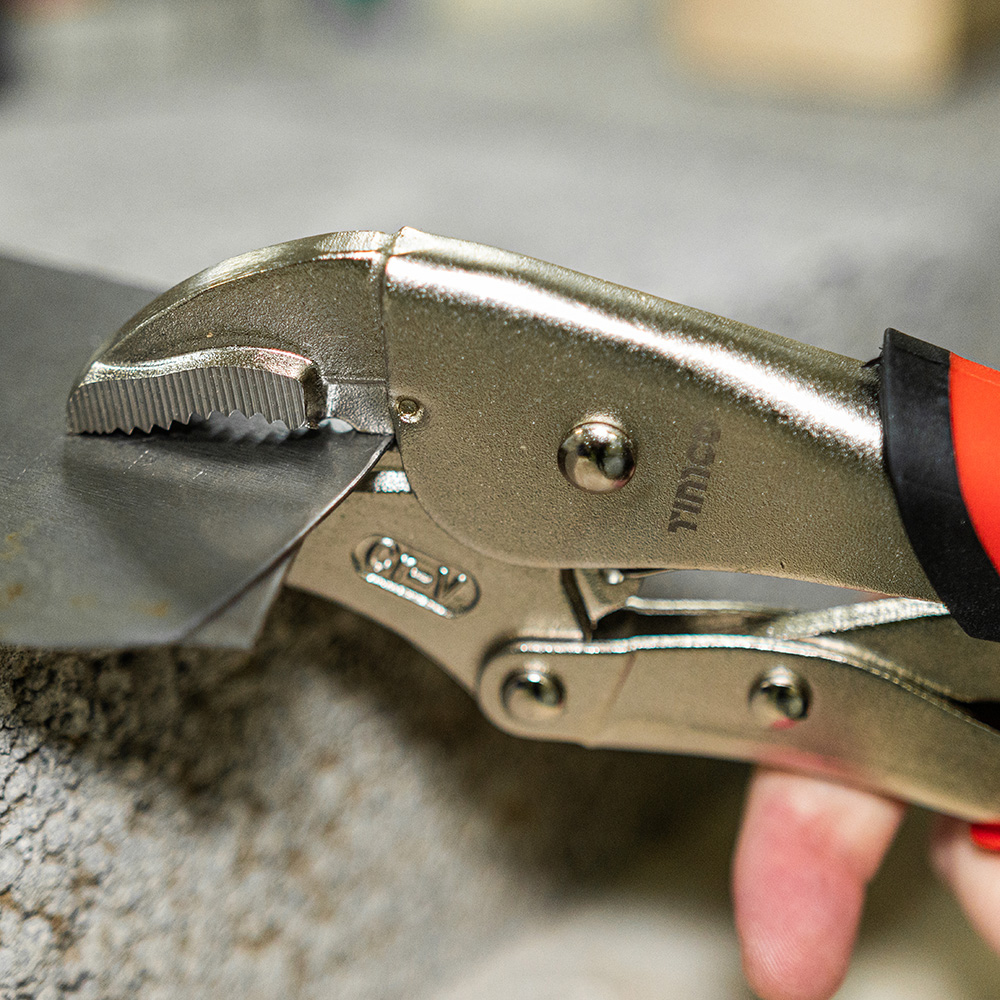 Locking Pliers 10" - lifestyle