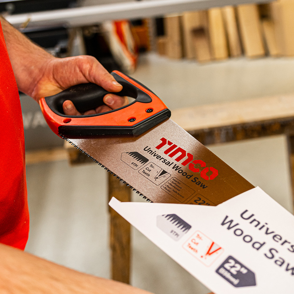 Universal Wood Saw 22" - lifestyle