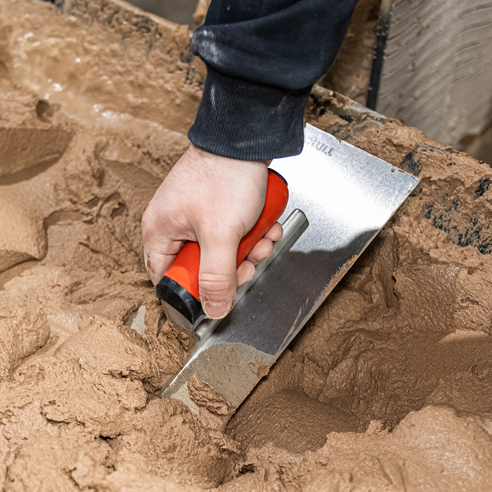 468201_2 Plastering Trowel - 5 x 13" - lifestyle