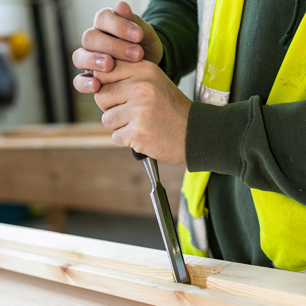 Bevel Edge Wood Chisel 18mm - lifestyle