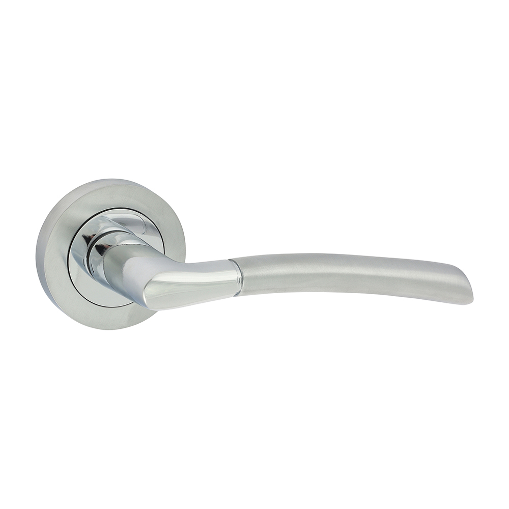 Shavington Lever On Rose Handles